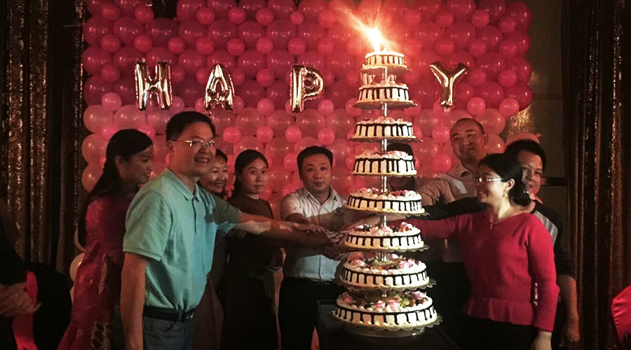 一路有你，盡顯午夜福利视频网站雄風，攜手共進，再創輝煌